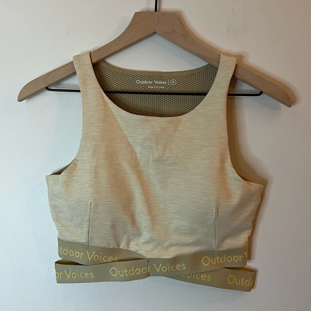 Outdoor Voices Criss Cross Crop Top - Picture 1 of 7